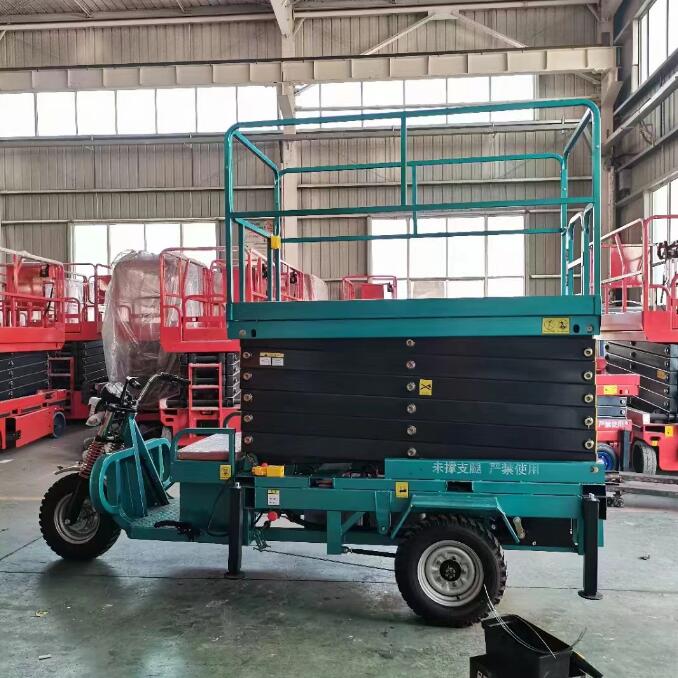 1675935217252338.jpg 車載三輪車升降機(jī).jpg